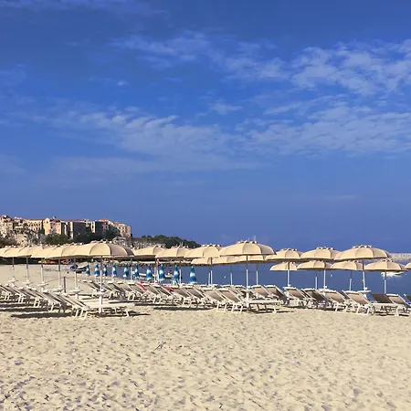 ホテル Tirreno 4*