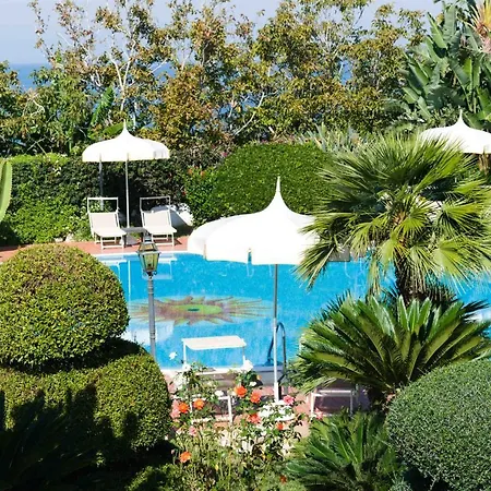 Tirreno 4* パルゲリーア