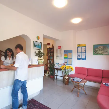 Hotel Tirreno