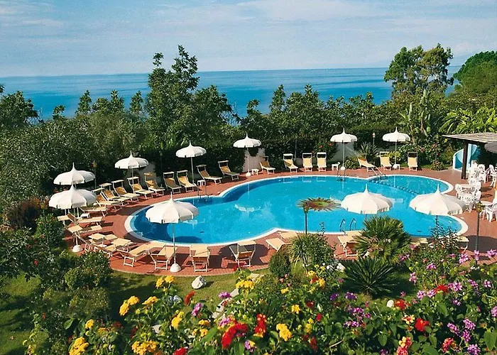 Hotel Tirreno 4*